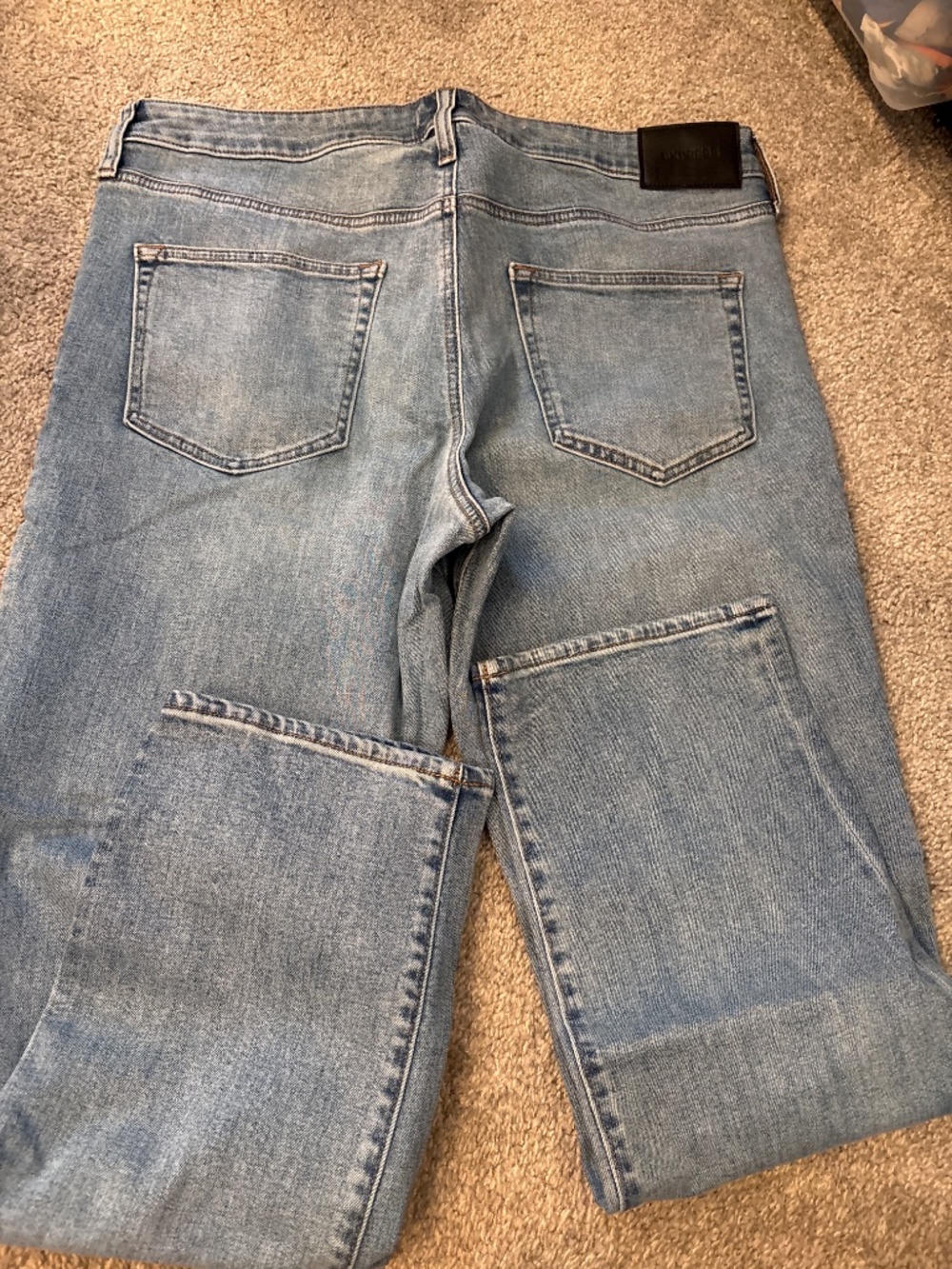 Light jeans - Picture 3 of 3
